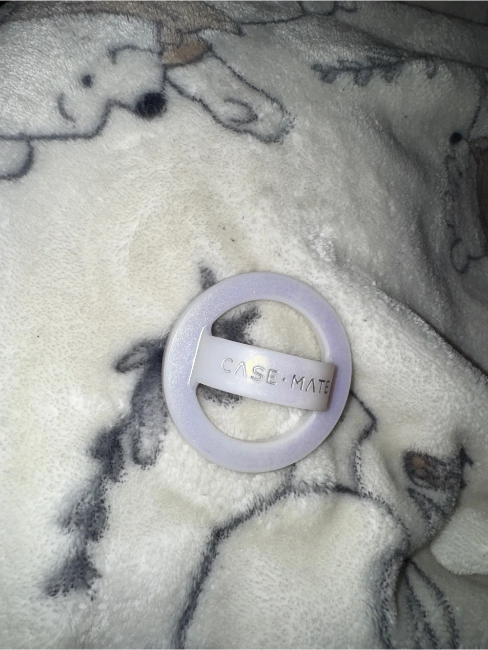 Case-Mate Iridescent White Phone Ring Grip